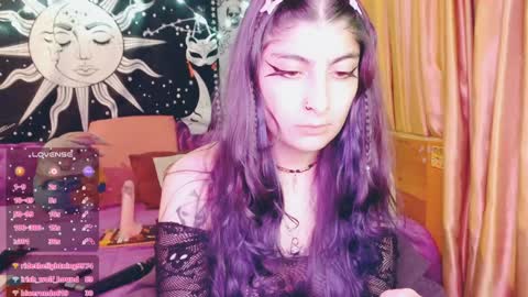 Snapshot of dak_7 chatting on January 7, 3:24 am    --  -- help me reach 100 hands up  online show from January 7, 3:24 am