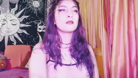 Snapshot of dak_7 chatting on January 16, 11:59 pm    --  -- help me reach 100 hands up  online show from January 16, 11:59 pm