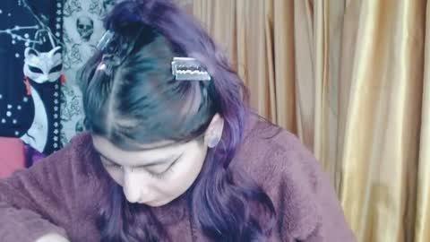 Snapshot of dak_7 chatting on February 14, 5:30 am    --  -- help me reach 100 hands up  online show from February 14, 5:30 am