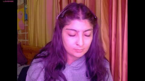 Snapshot of dak_7 chatting on September 26, 4:38 am    --  -- help me reach 100 hands up  online show from September 26, 4:38 am