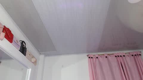 VALENTINA  online show from February 16, 7:59 am