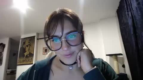 Snapshot of dakota01_ chatting on February 23, 2:07 am IG dakotasofiaa online show from February 23, 2:07 am