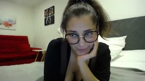 Snapshot of dakota01_ chatting on December 2, 1:22 am IG dakotasofiaa online show from December 2, 1:22 am