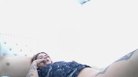 Dakota and Aron online show from March 28, 5:34 pm