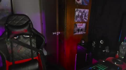 Dakota Crab online show from February 23, 12:41 am