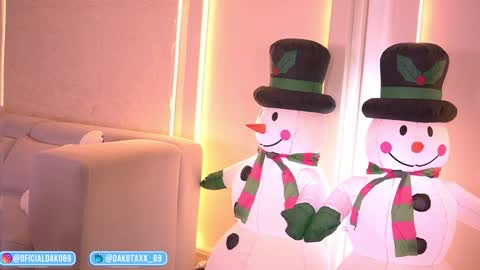 dako online show from November 26, 3:07 am