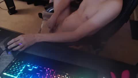 Snapshot of dakota_reilly chatting on January 26, 12:54 pm Dakota online show from January 26, 12:54 pm