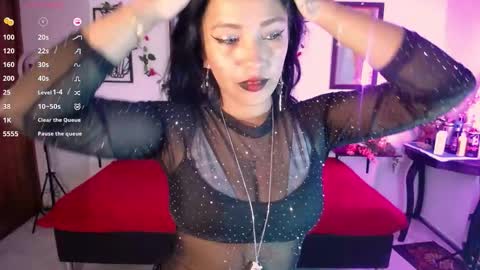 Caroliina online show from February 27, 10:10 pm