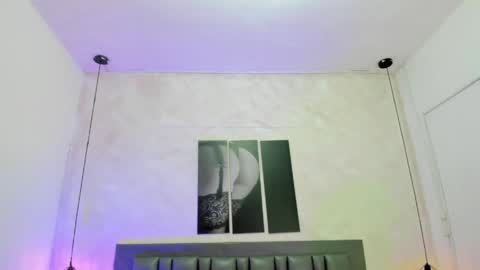 Snapshot of dakota_roussee chatting on May 3, 12:00 pm Dakota online show from May 3, 12:00 pm