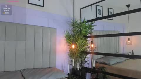  Danna  online show from March 30, 11:55 am