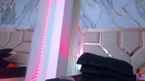 dakotatylerrr online show from March 31, 11:10 am