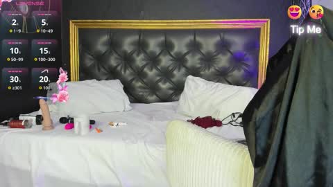 Snapshot of dalaymoore_ chatting on January 14, 8:14 pm Dalay online show from January 14, 8:14 pm