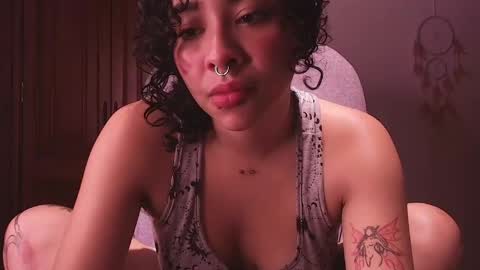 D A L H I L A online show from April 14, 2:01 pm