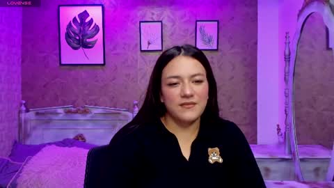 Snapshot of dali_collin chatting on June 22, 2:03 pm dali_collin online show from June 22, 2:03 pm