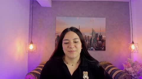 Snapshot of dali_collin chatting on August 5, 2:53 pm dali_collin online show from August 5, 2:53 pm