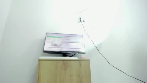  Ren  online show from November 15, 12:19 am