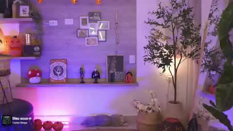 Dalia Morgan online show from October 15, 8:31 pm