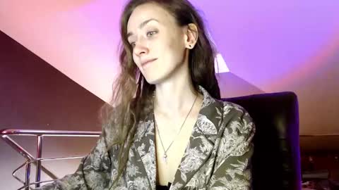 Dalia  online show from January 10, 10:06 am