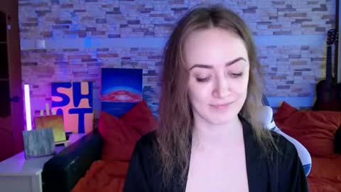 Snapshot of dalia_peachy chatting on July 19, 10:19 am Dalia online show from July 19, 10:19 am