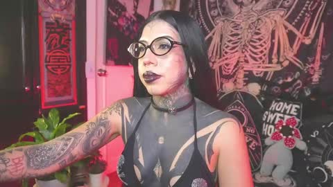 dalia_vorhees online show from June 3, 1:30 am