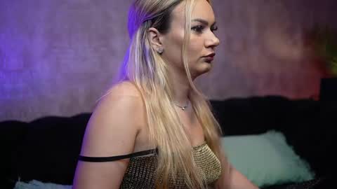  Dalia  online show from March 27, 9:36 pm