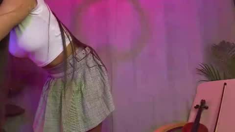 dalmatian_girl online show from December 22, 7:33 pm