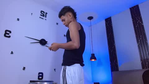 damar_felipe online show from November 4, 4:22 am