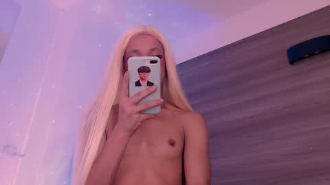         online show from February 20, 5:59 am