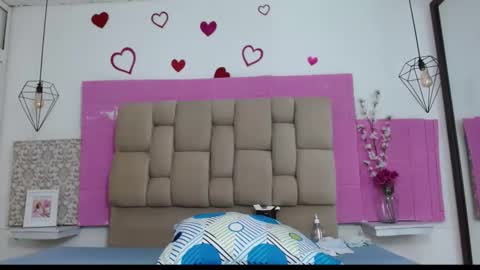 Snapshot of damaryleon chatting on November 10, 7:02 pm damaryleon online show from November 10, 7:02 pm