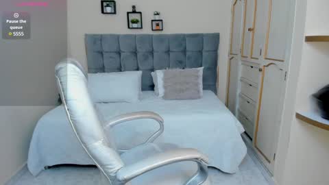 Snapshot of damian23_ chatting on March 8, 2:19 pm DAMIAN online show from March 8, 2:19 pm