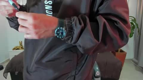 Snapshot of damian23_ chatting on November 18, 11:03 am DAMIAN online show from November 18, 11:03 am