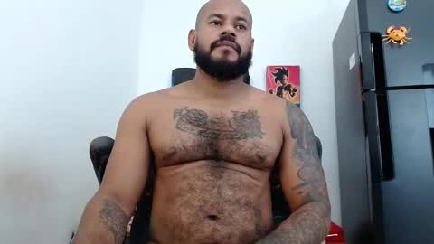 damian64436171 online show from March 3, 5:08 pm