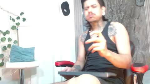 damian_and_camerum online show from May 13, 3:15 am