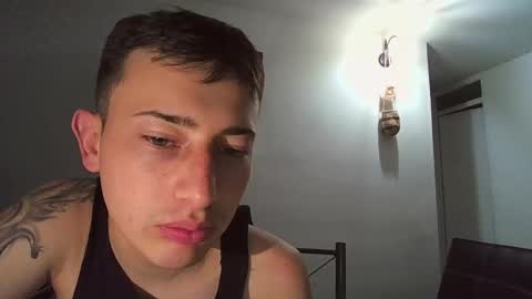 damian_de online show from February 24, 11:41 pm