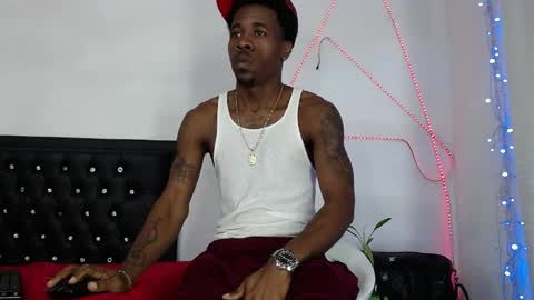 damian_hart_24cm online show from June 7, 11:03 am