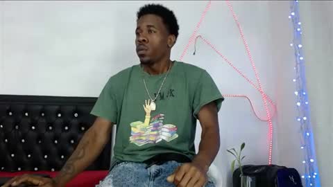 damian_hart_24cm online show from July 7, 11:03 am