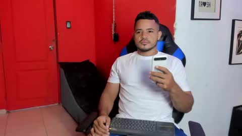 DAMIAN LUX online show from May 10, 12:21 pm
