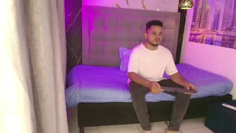 DAMIAN LUX online show from May 12, 12:13 pm