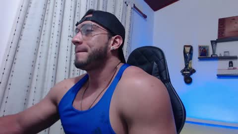 Snapshot of damiannstonexxx chatting on May 29, 3:26 am Danny online show from May 29, 3:26 am