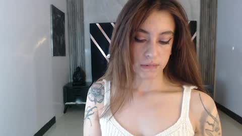 Snapshot of damiaoshun_ch chatting on May 14, 8:04 pm Damia online show from May 14, 8:04 pm