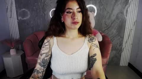 Snapshot of damiaoshun_ch chatting on May 22, 3:28 pm Damia online show from May 22, 3:28 pm