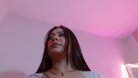 Damii online show from January 8, 2:58 am