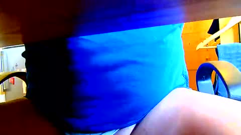 Snapshot of dammerl6 chatting on February 18, 12:17 pm Dammerl online show from February 18, 12:17 pm