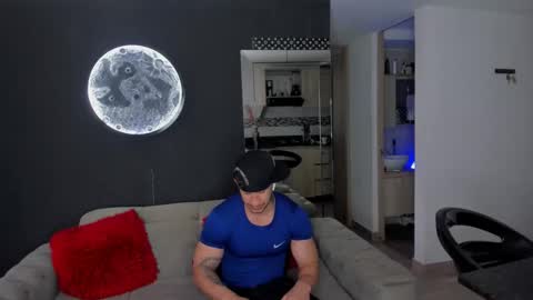 Snapshot of dammianmilleroficial chatting on January 31, 8:18 pm INSTAGRAM DAMMIANMILLEROFICIAL online show from January 31, 8:18 pm