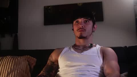 insta damn8   ---         -----  online show from April 6, 11:27 pm