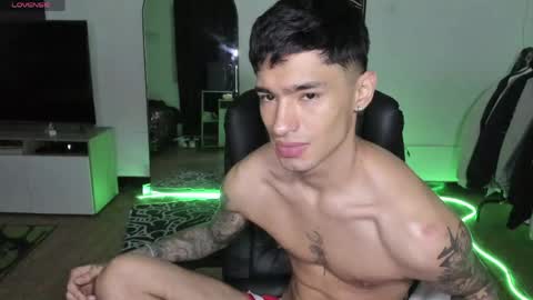 Damon online show from April 22, 6:05 am