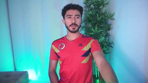 Snapshot of damon_frost chatting on December 3, 9:35 pm damon_frost online show from December 3, 9:35 pm