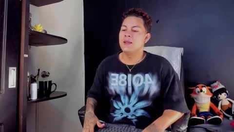 DAMON  online show from March 5, 8:54 am