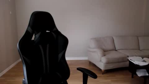 dan_the_man43 online show from March 14, 11:48 am