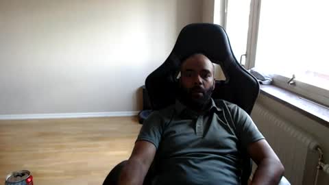 dan_the_man43 online show from June 18, 4:11 pm